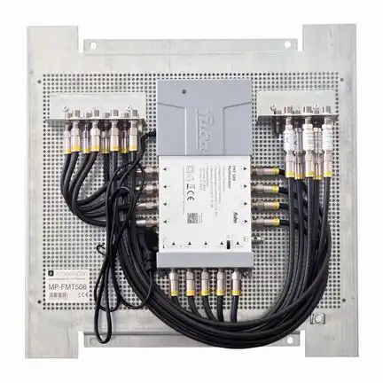 11111Multischalterpanel 5/8 - XmediaSat MP-FMT508 für 8 Teilnehmer vormontiert mit Potentialausgleich und Überspannungsschutz